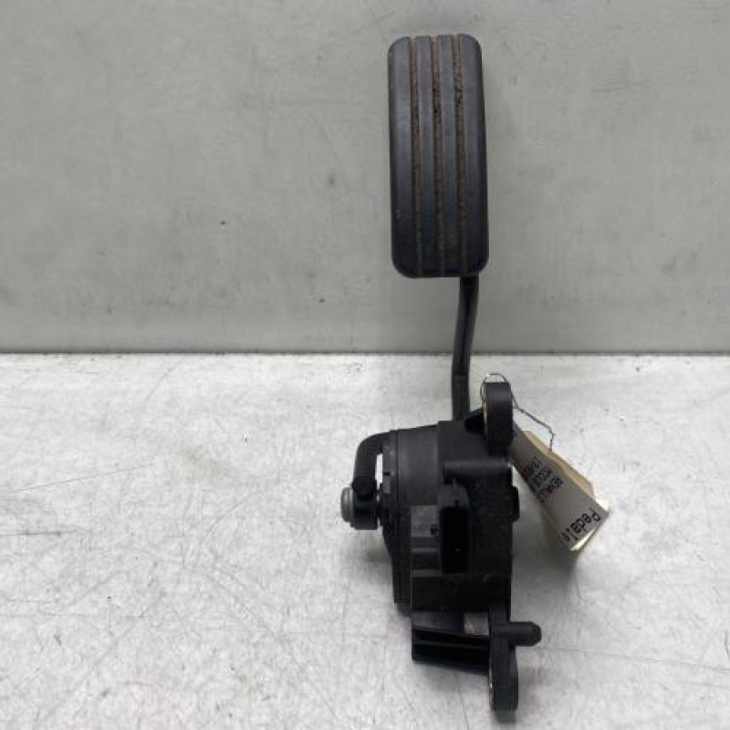 Pedale d'accelerateur RENAULT MODUS Photo n°2