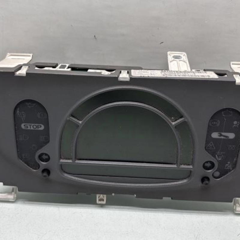 Compteur RENAULT MODUS Photo n°1