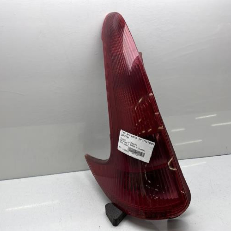 Feu arriere principal gauche (feux) PEUGEOT 206 Photo n°1