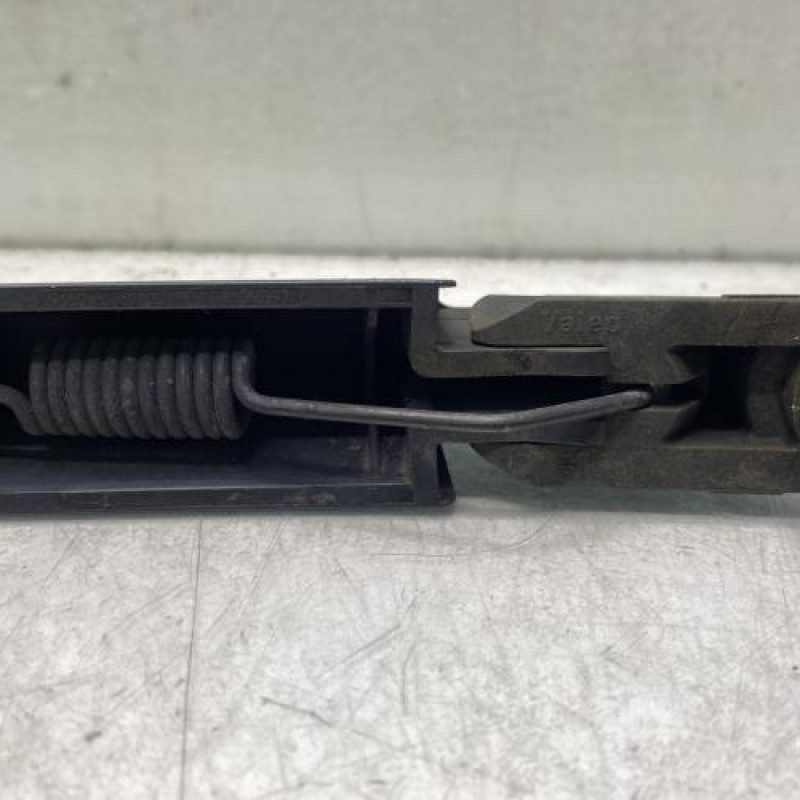 Bras essuie glace arriere PEUGEOT 308 1 Photo n°2