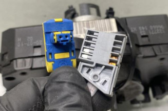 Com (Bloc Contacteur Tournant+Commodo Essuie Glace+Commodo Phare) PEUGEOT 308 1