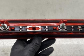 Feu arriere stop central PEUGEOT 308 1