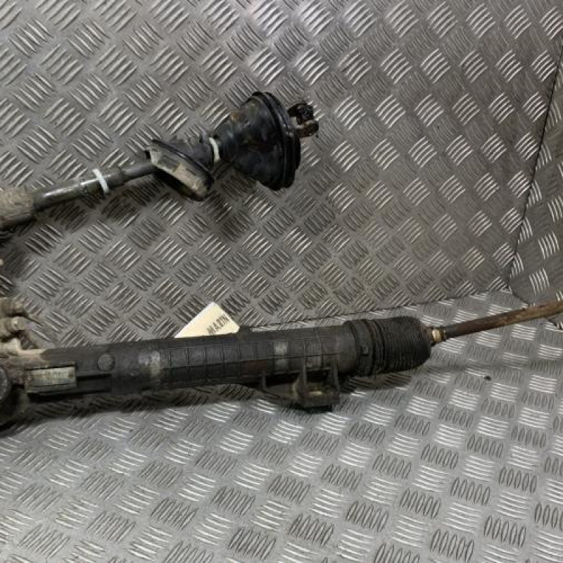 Cremaillere assistee PEUGEOT 807 Photo n°3