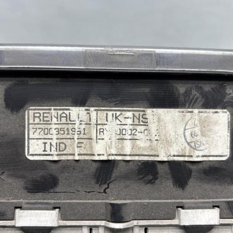 Compteur RENAULT MASTER 2 Photo n°6