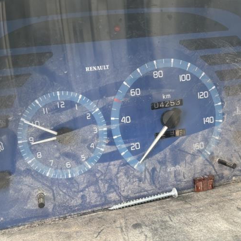 Compteur RENAULT MASTER 2 Photo n°20