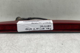 Feu arriere stop central RENAULT CLIO 2 Photo n°1