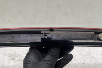 Feu arriere stop central RENAULT CLIO 2