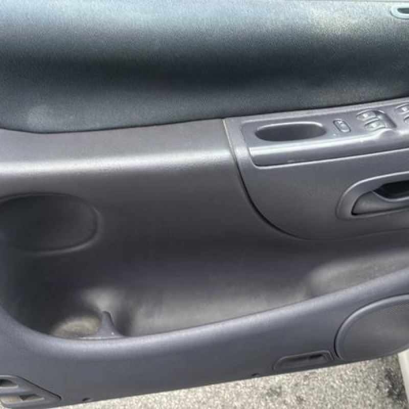 Vase de lave glace RENAULT ESPACE 3 Photo n°12