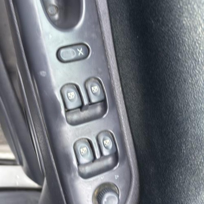 Vase de lave glace RENAULT ESPACE 3 Photo n°13