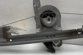 Leve vitre electrique arriere droit RENAULT SCENIC 2 Photo n°1