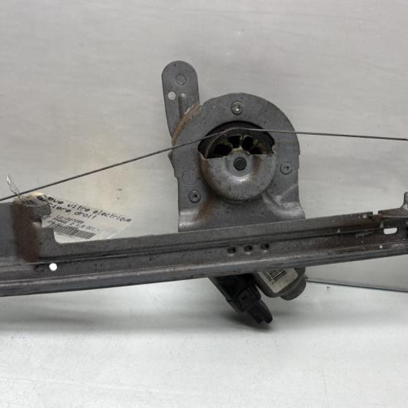 Leve vitre electrique arriere droit RENAULT SCENIC 2 Photo n°1