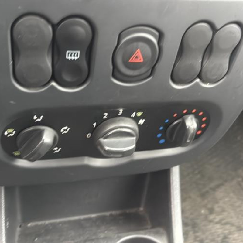 Antenne DACIA SANDERO 1 Photo n°20