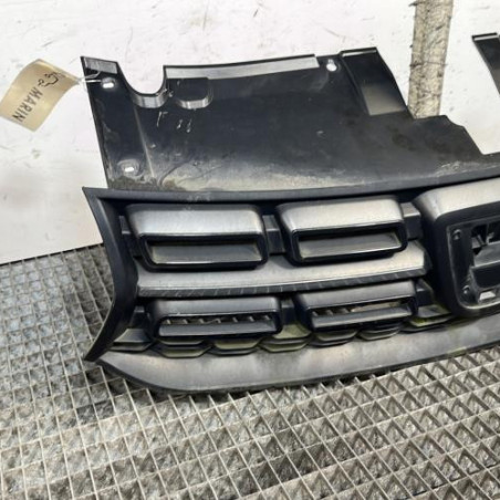 Calandre DACIA SANDERO 2