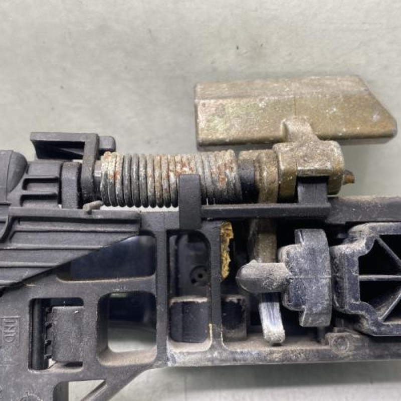 Poignee porte avant droit RENAULT GRAND ESPACE 4 Photo n°3