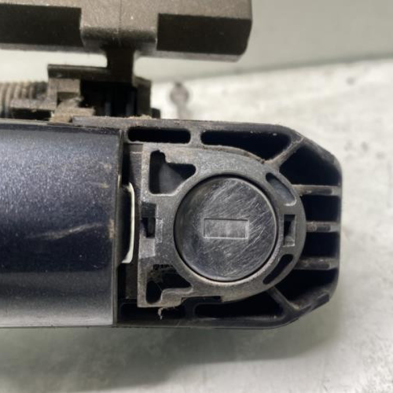 Poignee porte avant gauche RENAULT GRAND ESPACE 4 Photo n°2