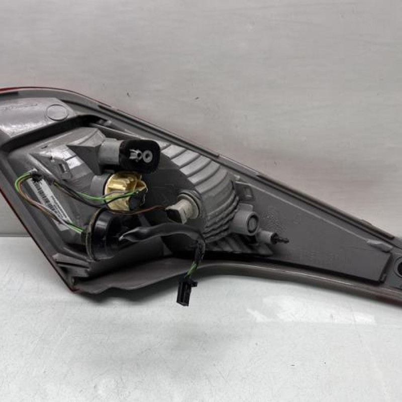 Feu arriere secondaire gauche (feux) RENAULT MEGANE 3 Photo n°3