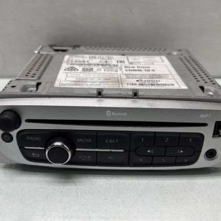 Autoradio d'origine RENAULT MEGANE 3 Photo n°1