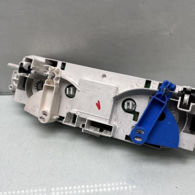 Commande chauffage RENAULT MEGANE 3 Photo n°2