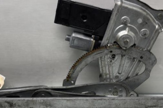 Leve vitre electrique avant gauche RENAULT MEGANE 3 Photo n°1