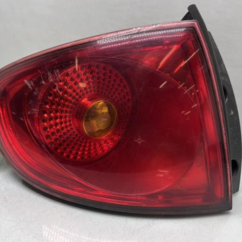 Feu arriere principal gauche (feux) SEAT ALTEA Photo n°1