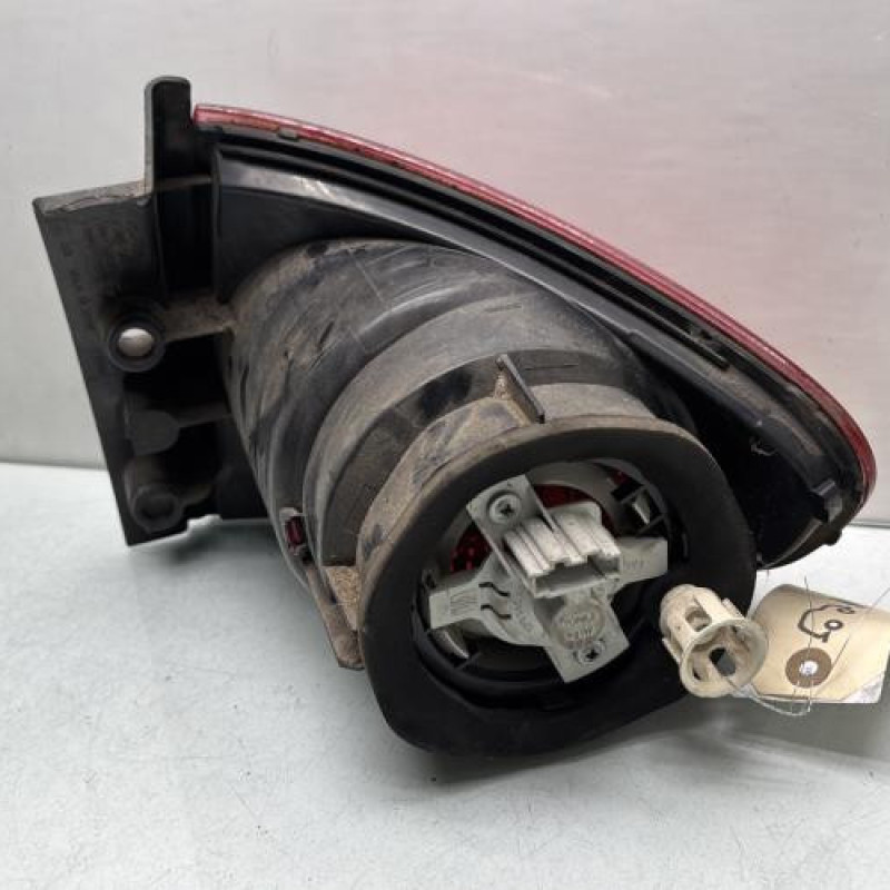 Feu arriere principal gauche (feux) SEAT ALTEA Photo n°2