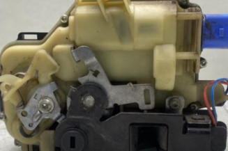 Serrure arriere gauche SEAT IBIZA 3