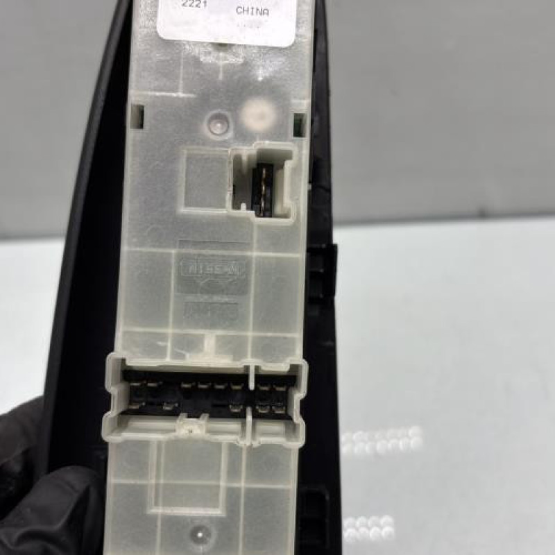 Interrupteur de leve vitre avant gauche NISSAN NOTE 1 Photo n°3