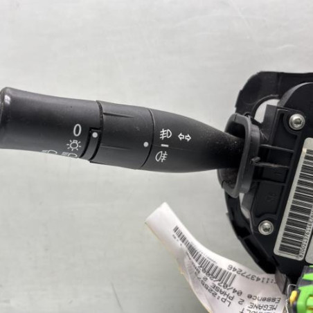 Com (Bloc Contacteur Tournant+Commodo Essuie Glace+Commodo Phare) RENAULT MEGANE 2