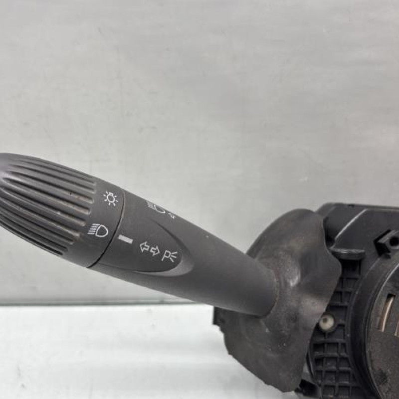 Com (Bloc Contacteur Tournant+Commodo Essuie Glace+Commodo Phare) FIAT PANDA 2 Photo n°3