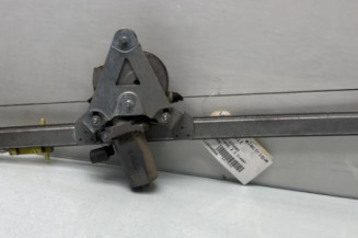 Leve vitre electrique avant droit RENAULT TRAFIC 2