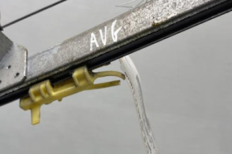 Leve vitre electrique avant gauche RENAULT TRAFIC 2