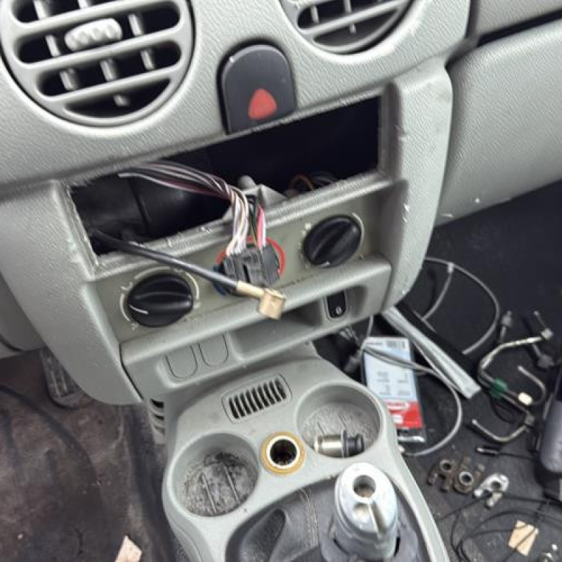 Etrier avant gauche (freinage) RENAULT KANGOO 1 Photo n°8