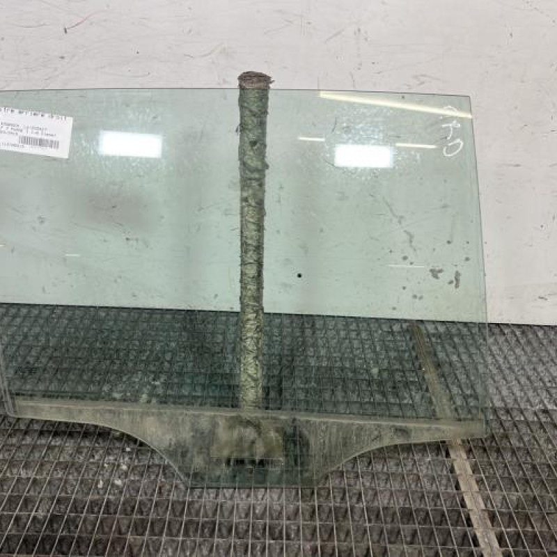 Vitre arriere droit VOLKSWAGEN GOLF 7 Photo n°1