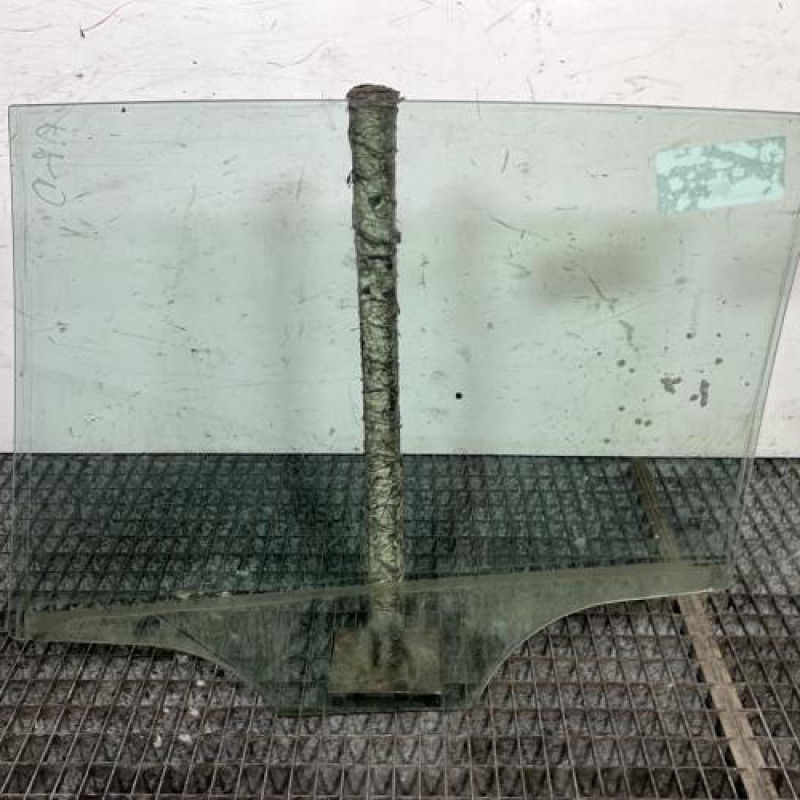 Vitre arriere droit VOLKSWAGEN GOLF 7 Photo n°4