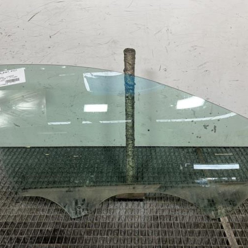 Vitre avant droit VOLKSWAGEN GOLF 7 Photo n°1