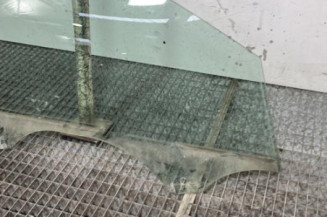 Vitre avant droit VOLKSWAGEN GOLF 7