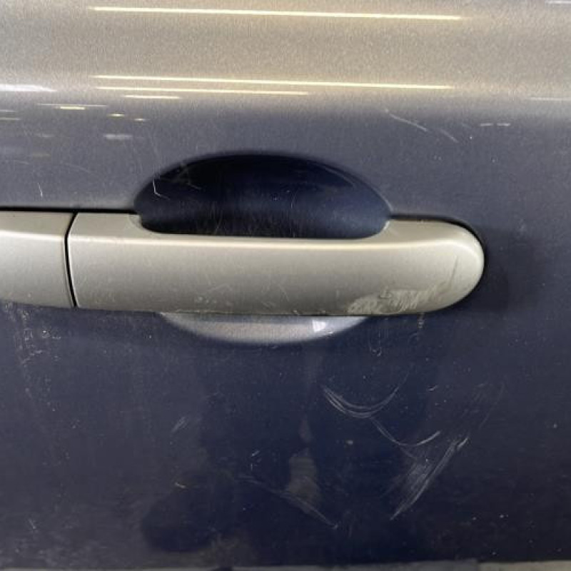 Porte avant droit NISSAN MICRA 3 Photo n°2