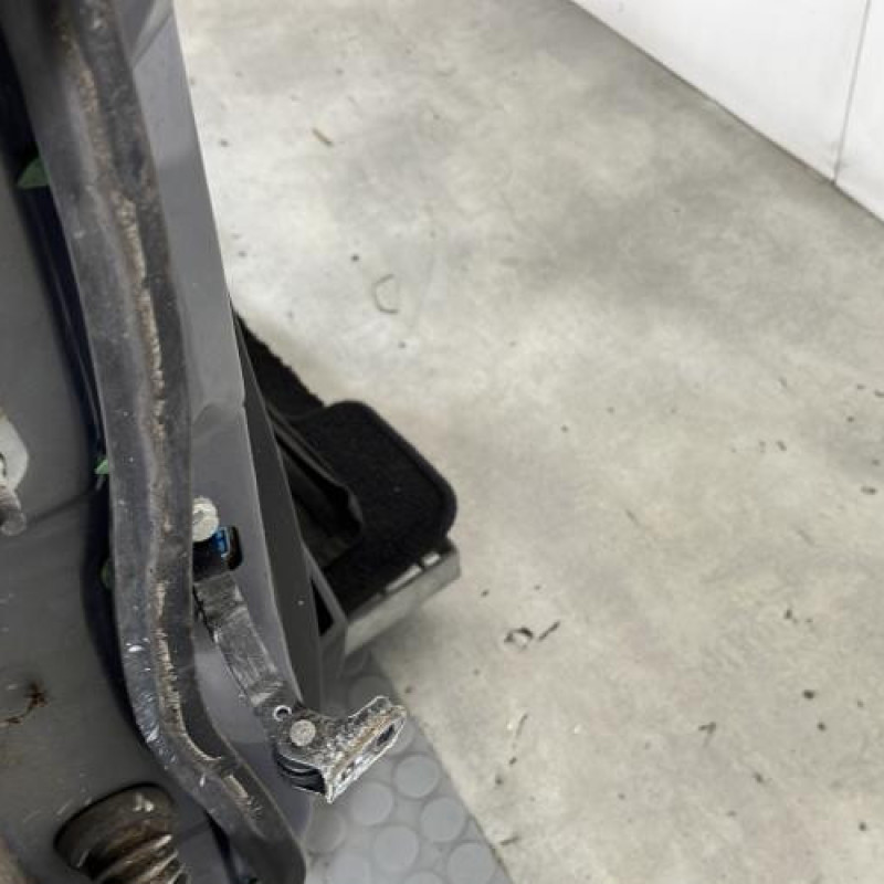 Porte avant droit NISSAN MICRA 3 Photo n°4