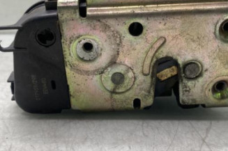 Serrure arriere droit RENAULT GRAND ESPACE 4