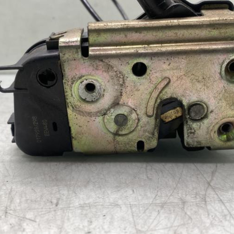 Serrure arriere droit RENAULT GRAND ESPACE 4 Photo n°4