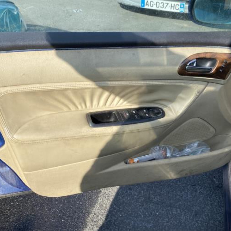 Retroviseur droit PEUGEOT 607 Photo n°15