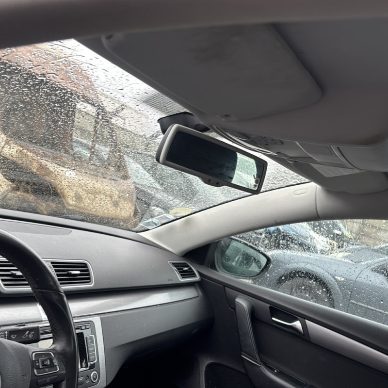 VOLKSWAGEN PASSAT 6 1.6 TDI - 16V TURBO Photo n°19