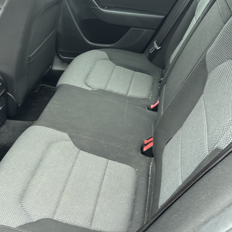 VOLKSWAGEN PASSAT 6 1.6 TDI - 16V TURBO Photo n°20