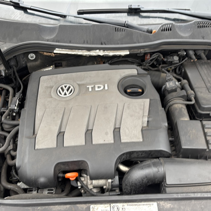 VOLKSWAGEN PASSAT 6 1.6 TDI - 16V TURBO Photo n°27