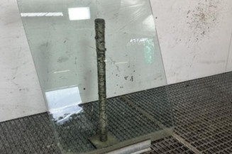 Vitre avant droit VOLKSWAGEN LT 2