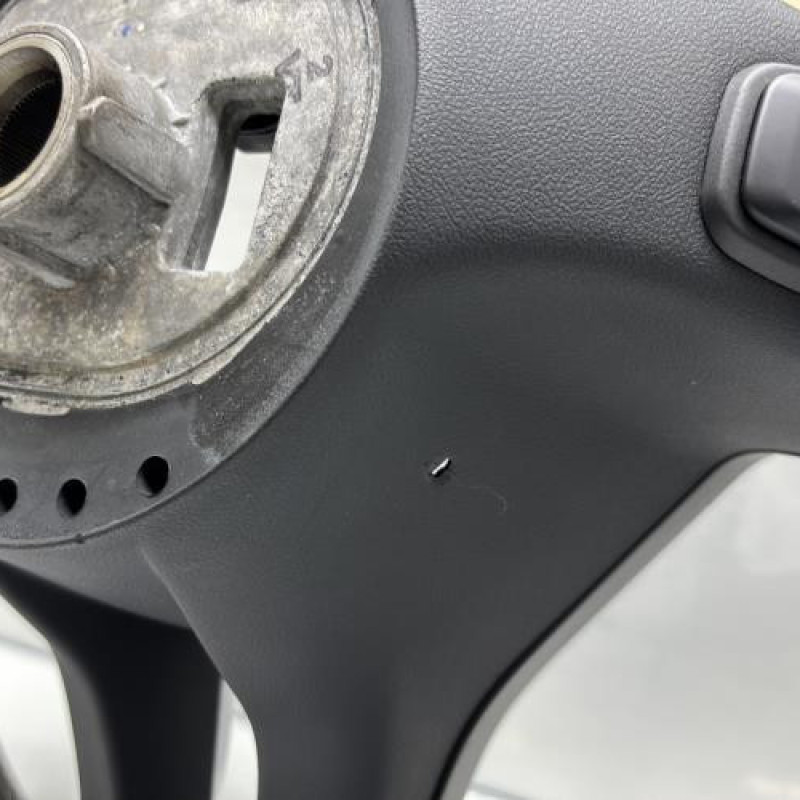 Volant MERCEDES CLASSE A 176 Photo n°10