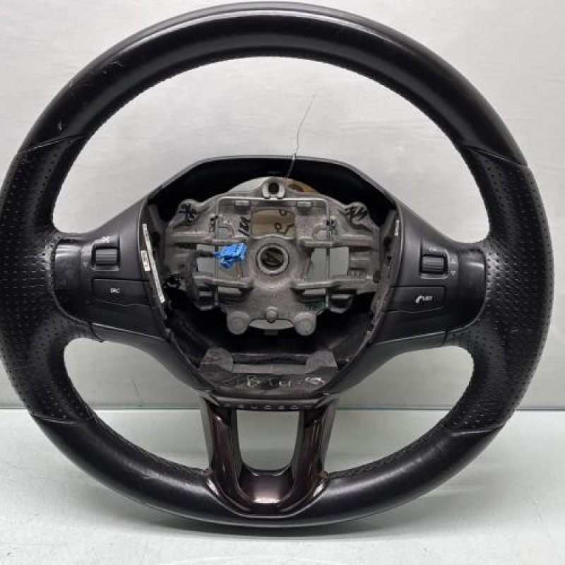 Volant PEUGEOT 2008 1 Photo n°1