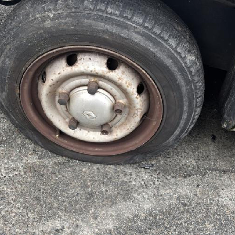 Pivot de moyeu avant gauche RENAULT MASTER 2 Photo n°19