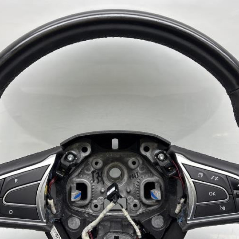 Volant RENAULT MEGANE 4 Photo n°2
