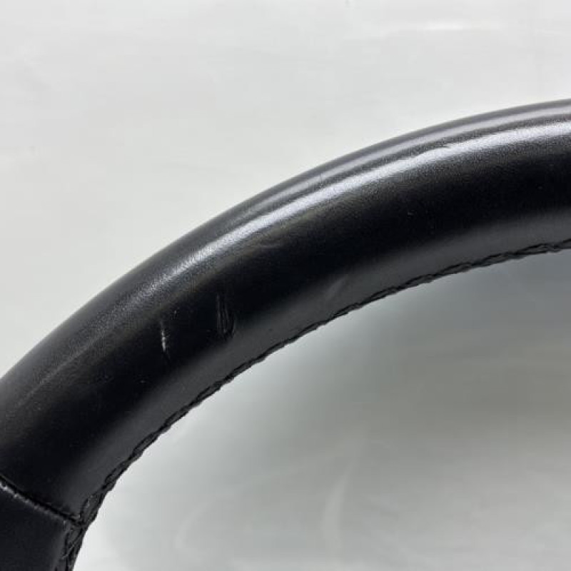 Volant RENAULT MEGANE 4 Photo n°10